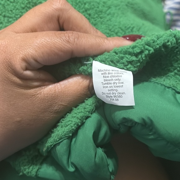 J crew Green Puffer Vest - Picture 4 of 6